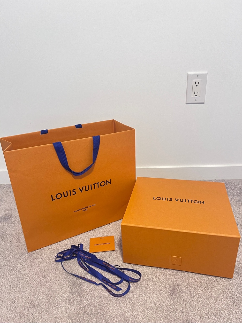 Louis Vuitton Gift Wrapping Set
